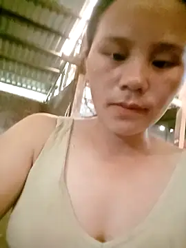 Snapshot of DIANAKUTE chatting on April 7, 2026, 9:43 am DIANAKUTE online show from April 7, 2026, 9:43 am