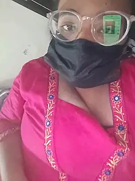 Snapshot of MaggieTelugu-15 chatting on February 9, 2026, 7:01 am MaggieTelugu-15 online show from February 9, 2026, 7:01 am