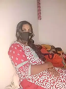 Snapshot of Hot_Sweety02 chatting on January 14, 2026, 10:32 am Hot Sweety02 online show from January 14, 2026, 10:32 am