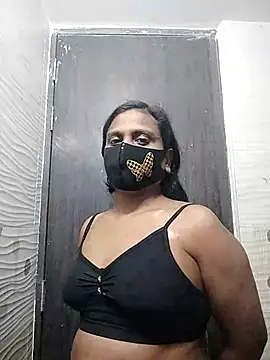 Snapshot of Hot_Sweety02 chatting on January 15, 2026, 10:42 am Hot Sweety02 online show from January 15, 2026, 10:42 am