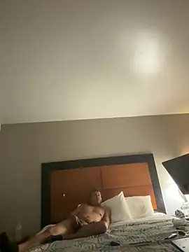 Siiinnful online show from February 22, 2026, 7:51 am