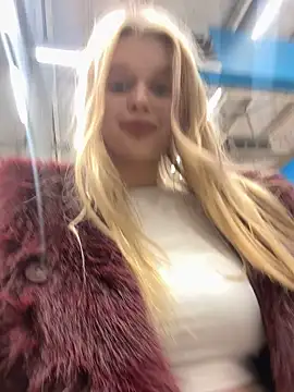 Snapshot of ann_ewu chatting on January 7, 2026, 3:03 pm ann ewu online show from January 7, 2026, 3:03 pm