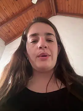 Snapshot of lele202526 chatting on February 6, 2026, 5:27 pm lele202526 online show from February 6, 2026, 5:27 pm