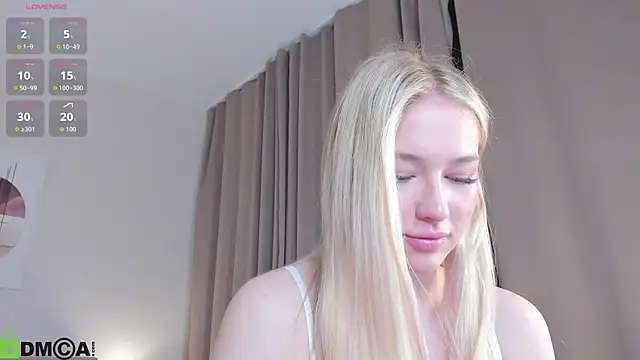 Snapshot of ChloeAlba chatting on February 13, 2026, 3:57 am ChloeAlba online show from February 13, 2026, 3:57 am