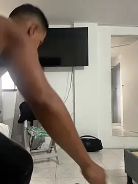 bigdick211292 online show from March 25, 2026, 1:06 pm