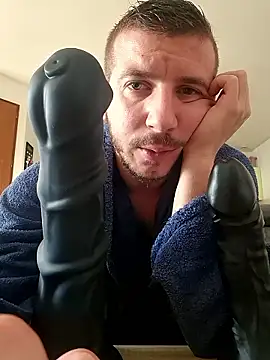 Angel-Boy30 online show from January 9, 2026, 9:45 am