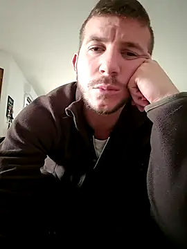 Angel-Boy30 online show from January 15, 2026, 11:04 am