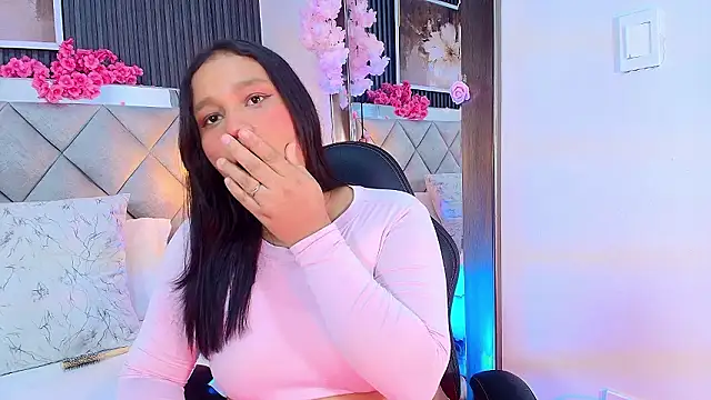 Snapshot of Sara_Channel01 chatting on March 3, 2026, 11:05 am Sara Channel01 online show from March 3, 2026, 11:05 am