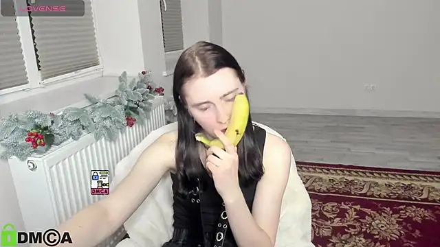 KrissLimada online show from February 9, 2026, 10:58 pm