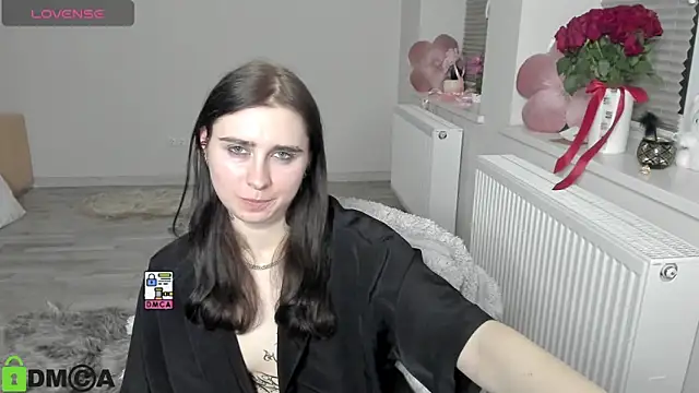 KrissLimada online show from April 16, 2026, 10:01 pm