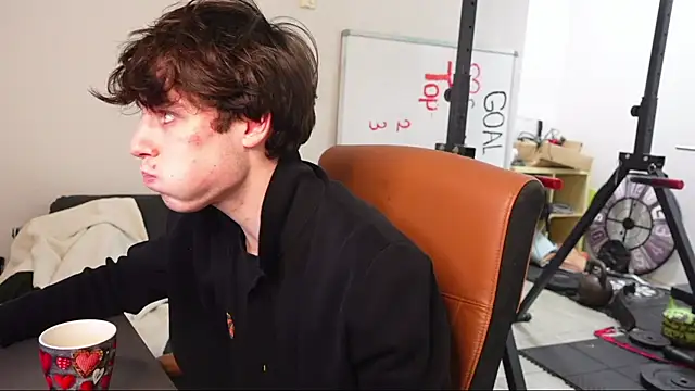 Snapshot of Daniel_Shawnn chatting on January 14, 2026, 7:30 pm Daniel Shawnn online show from January 14, 2026, 7:30 pm