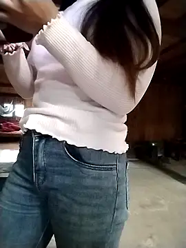 Snapshot of Lovephay8x chatting on December 23, 2025, 4:10 am Lovephay8x online show from December 23, 2025, 4:10 am