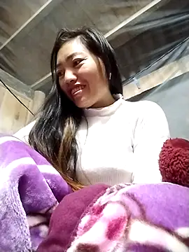 Snapshot of Lovephay8x chatting on January 11, 2026, 1:10 am Lovephay8x online show from January 11, 2026, 1:10 am