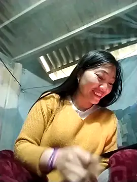 Snapshot of Lovephay8x chatting on March 4, 2026, 5:24 am Lovephay8x online show from March 4, 2026, 5:24 am