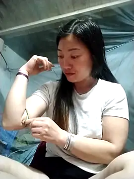 Snapshot of Lovephay8x chatting on March 27, 2026, 11:04 pm Lovephay8x online show from March 27, 2026, 11:04 pm