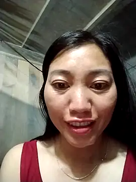 Snapshot of Lovephay8x chatting on April 6, 2026, 10:33 pm Lovephay8x online show from April 6, 2026, 10:33 pm