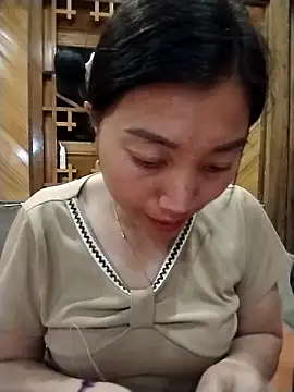 Snapshot of Lovephay8x chatting on April 14, 2026, 12:22 pm Lovephay8x online show from April 14, 2026, 12:22 pm