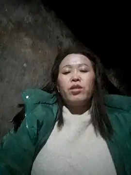 dakota-kis online show from February 2, 2026, 12:04 pm