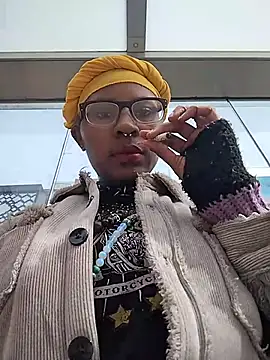 SynDarling6 online show from March 2, 2026, 5:20 pm