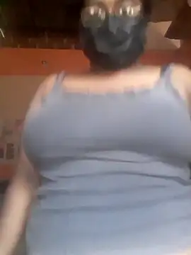 Snapshot of fingerbit07 chatting on February 11, 2026, 7:02 am fingerbit07 online show from February 11, 2026, 7:02 am