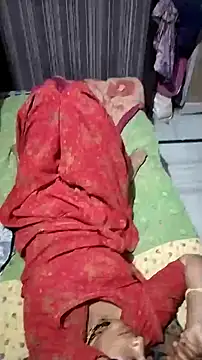 hornycouple20000 online show from April 26, 2026, 9:01 pm