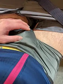 Snapshot of rasuku2025 chatting on February 19, 2026, 1:51 pm rasuku2025 online show from February 19, 2026, 1:51 pm