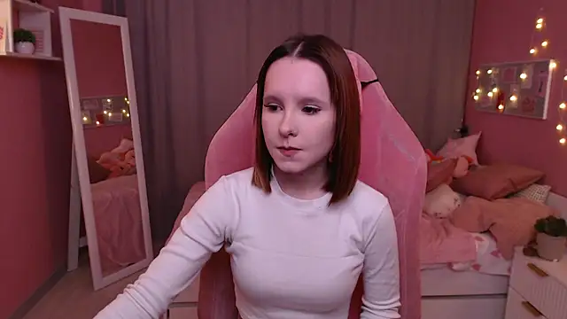 Haya Harareet online show from February 12, 2026, 7:47 am