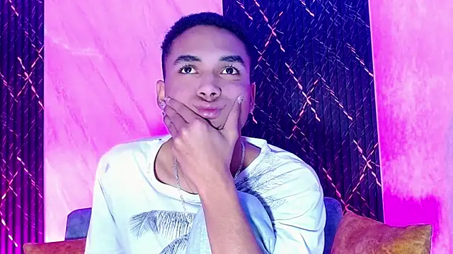 Snapshot of Sweet_David_ chatting on January 12, 2026, 8:14 pm Sweet David online show from January 12, 2026, 8:14 pm