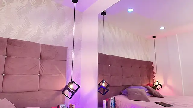 Angela Pintofg online show from January 9, 2026, 8:10 pm