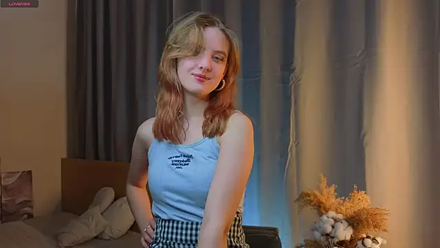 RennaHettes online show from March 1, 2026, 1:07 am