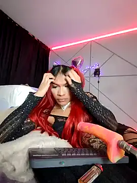 Snapshot of Isis_Hot__ chatting on March 19, 2026, 11:47 am Isis Hot online show from March 19, 2026, 11:47 am