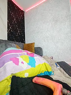 Snapshot of Isis_Hot__ chatting on March 27, 2026, 11:43 am Isis Hot online show from March 27, 2026, 11:43 am