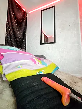 Snapshot of Isis_Hot__ chatting on March 29, 2026, 11:32 am Isis Hot online show from March 29, 2026, 11:32 am