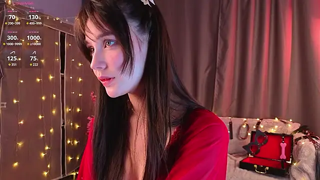 Snapshot of KiraYukimura chatting on March 14, 2026, 1:34 am KiraYukimura online show from March 14, 2026, 1:34 am