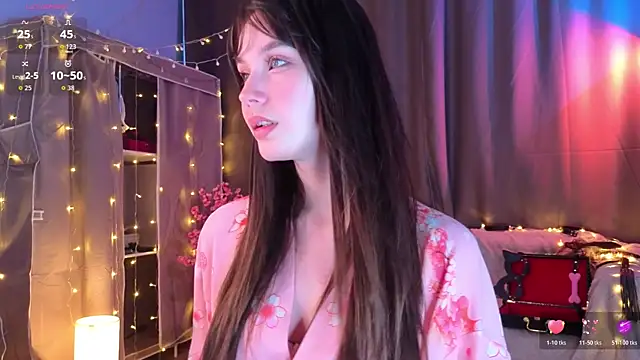 Snapshot of KiraYukimura chatting on April 4, 2026, 1:37 am KiraYukimura online show from April 4, 2026, 1:37 am