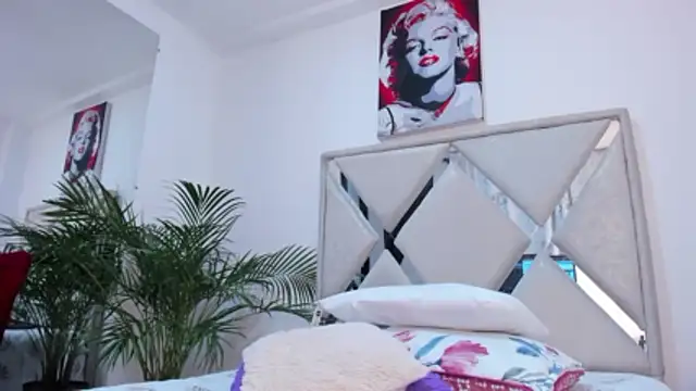 Liam saint online show from March 27, 2026, 12:16 pm