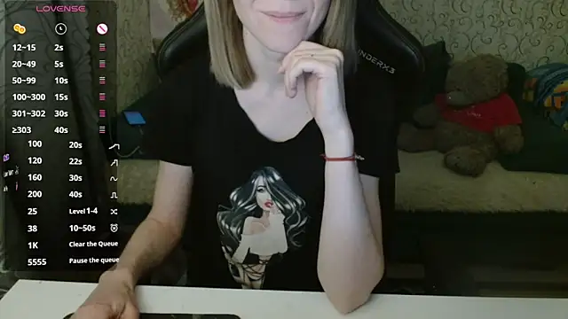 Snapshot of -Milamanka- chatting on February 5, 2026, 4:11 pm -Milamanka- online show from February 5, 2026, 4:11 pm