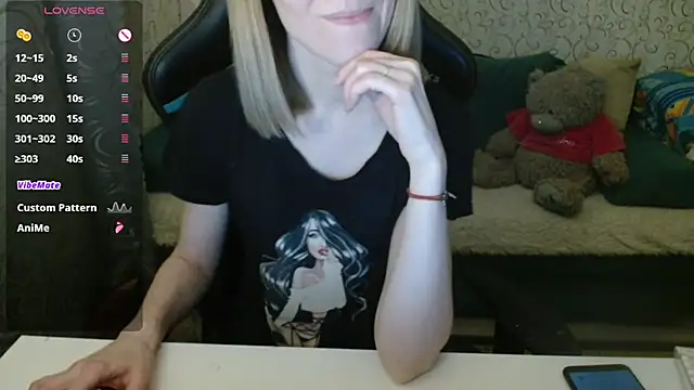 Snapshot of -Milamanka- chatting on February 15, 2026, 4:14 pm -Milamanka- online show from February 15, 2026, 4:14 pm