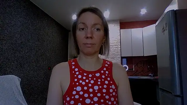 Snapshot of Amanda_Luxe chatting on February 2, 2026, 3:05 am Amanda Luxe online show from February 2, 2026, 3:05 am