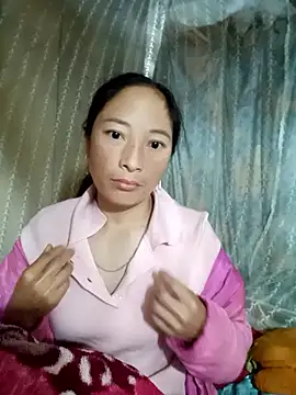 Snapshot of muamua99 chatting on January 5, 2026, 11:19 pm muamua99 online show from January 5, 2026, 11:19 pm