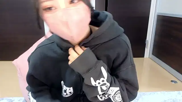 Sena o0 online show from March 30, 2026, 3:13 pm