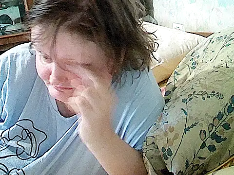 nataly4560 online show from April 3, 2026, 2:59 pm