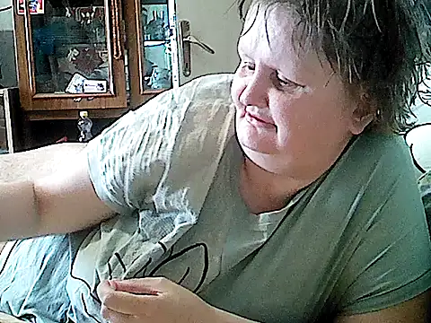 Snapshot of nataly4560 chatting on April 25, 2026, 9:34 am nataly4560 online show from April 25, 2026, 9:34 am