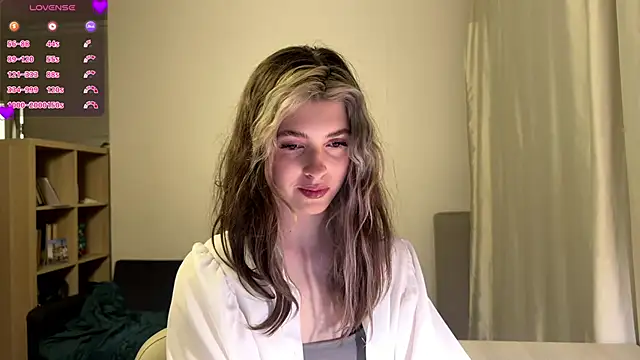 Snapshot of Dia_DeAmas chatting on May 12, 2026, 9:01 pm Dia DeAmas online show from May 12, 2026, 9:01 pm