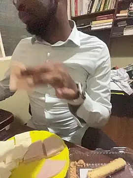 Snapshot of s_hornet chatting on February 15, 2026, 2:19 am s hornet online show from February 15, 2026, 2:19 am