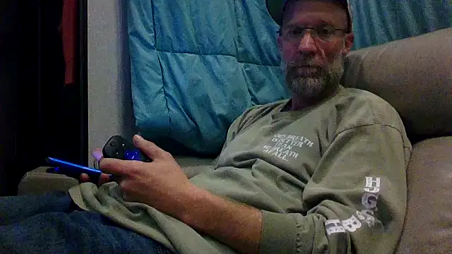 Snapshot of tittycum3636 chatting on February 13, 2026, 3:57 am tittycum3636 online show from February 13, 2026, 3:57 am