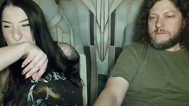 2feral online show from June 6, 2026, 1:43 am