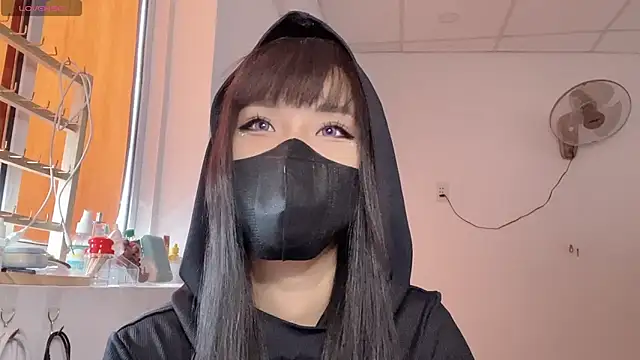 Snapshot of Tieu-May chatting on February 14, 2026, 5:15 am Tieu-May online show from February 14, 2026, 5:15 am