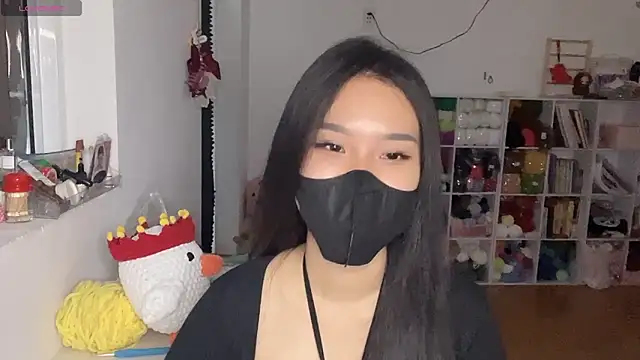 Tieu-May online show from March 5, 2026, 8:10 am