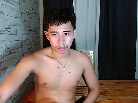 urdreamcock online show from April 13, 2026, 12:32 pm